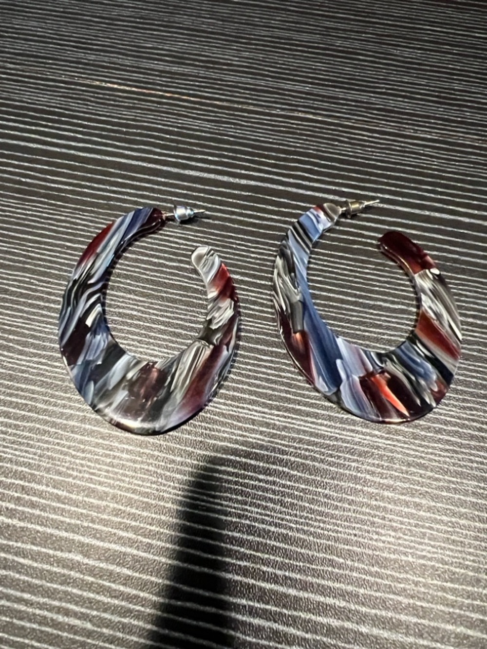 Marbled Hoop Earrings in Blue, Red & White NIP